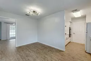 8001 Ceberry Dr, Austin, TX 78759 - Photo 9