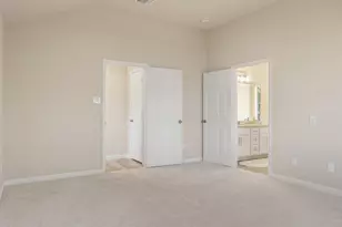 310 Spring Dr, Kyle, TX 78640 - Photo 23