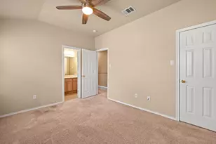 9201 Brodie Ln, Austin, TX 78748 - Photo 17