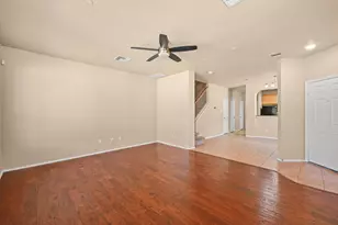 9201 Brodie Ln, Austin, TX 78748 - Photo 5