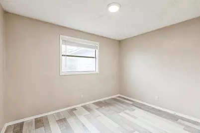 20600 Bonanza Street, Lago Vista, TX 78645 - Photo 9