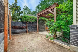 [Address not provided], Austin, TX 78702 - Photo 17