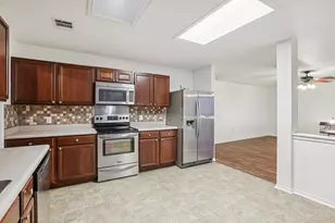 7658 Marble Ridge Dr, Austin, TX 78747 - Photo 13