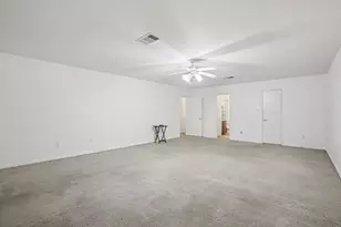 7658 Marble Ridge Dr, Austin, TX 78747 - Photo 31