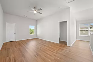 351 Wincliff Dr, Buda, TX 78610 - Photo 25