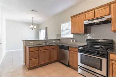 5625 Signal Point, Austin, TX 78724 - Photo 5
