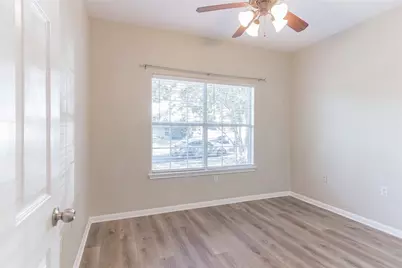 5625 Signal Point, Austin, TX 78724 - Photo 13