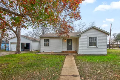 921 W 5th Street, Taylor, TX 76574 - Photo 23