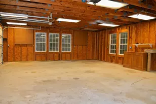 205 Morningside Cir, Hutto, TX 78634 - Photo 37