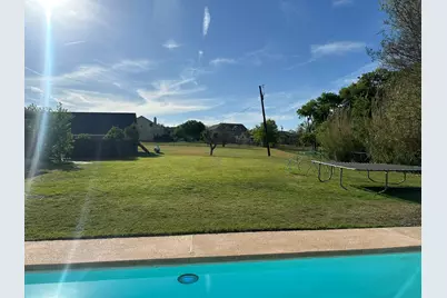 205 Morningside Circle, Hutto, TX 78634 - Photo 13