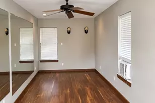 205 Morningside Cir, Hutto, TX 78634 - Photo 39