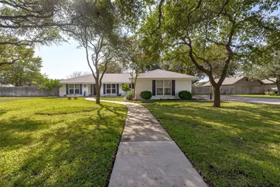 104 Highview Road, Georgetown, TX 78628 - Photo 3