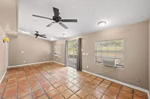 10 Townhouse Cir, Wimberley, TX 78676 - Photo 19