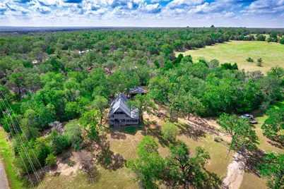 499 Hidden Oaks Drive, Elgin, TX 78621 - Photo 35