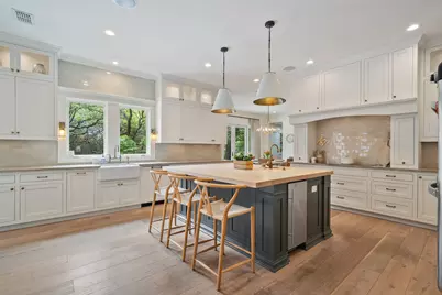 2601 Buckminster Court, Austin, TX 78746 - Photo 9
