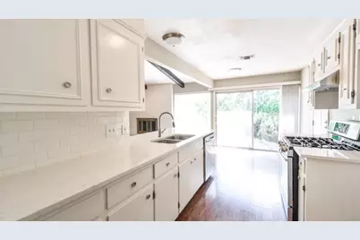 910 Rocky Spring Road, Austin, TX 78753 - Photo 13