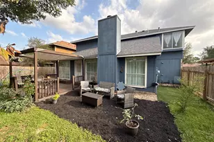 14206 Rosseau St, Austin, TX 78725 - Photo 39