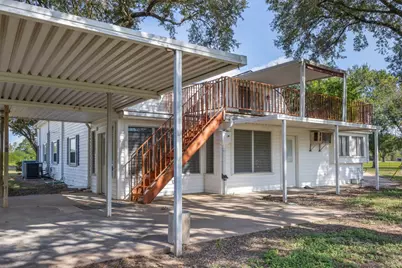 1713 Woody Lane, Sealy, TX 77474 - Photo 7