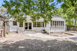 2304 Longview St, Austin, TX 78705 - Photo 29