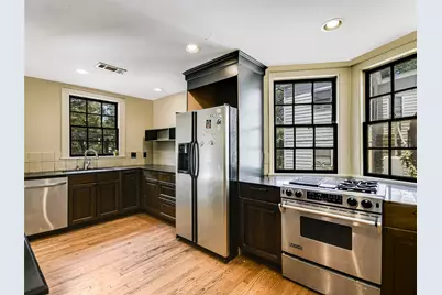 2304 Longview Street, Austin, TX 78705 - Photo 11