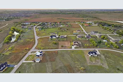 7758 Newman Boulevard, Kyle, TX 78640 - Photo 13