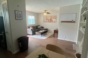 2401 Manor St Rd, Austin, TX 78722 - Photo 9