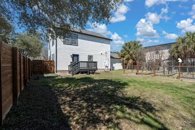 8601 Putnam Drive, Austin, TX 78757 - Photo 3