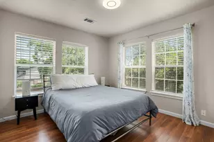 8601 Putnam Dr, Austin, TX 78757 - Photo 21