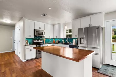 8601 Putnam Drive, Austin, TX 78757 - Photo 1