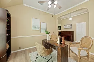 1870 Paradise Ridge Dr, Round Rock, TX 78665 - Photo 5