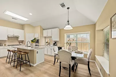 1870 Paradise Ridge Drive, Round Rock, TX 78665 - Photo 15