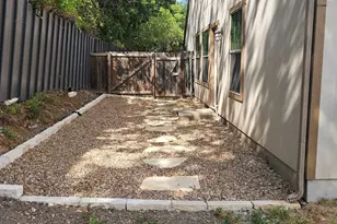 709 Franklin Blvd, Austin, TX 78751 - Photo 25
