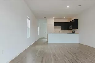 7400 Tonka Ln, Austin, TX 78744 - Photo 3