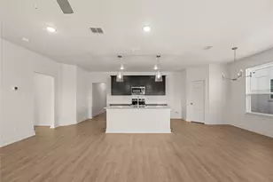 560 Gus Loop, Georgetown, TX 78626 - Photo 5