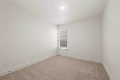 560 Gus Loop, Georgetown, TX 78626 - Photo 11