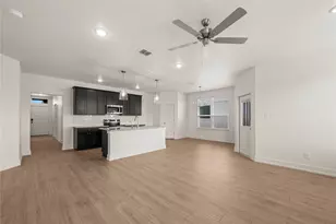 560 Gus Loop, Georgetown, TX 78626 - Photo 7