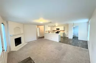 12929 Waynespur Ln, Elgin, TX 78621 - Photo 19