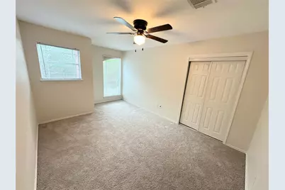 12929 Waynespur Lane, Elgin, TX 78621 - Photo 15