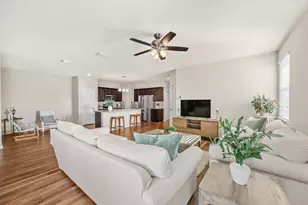 1701 Logan Dr, Round Rock, TX 78664 - Photo 5