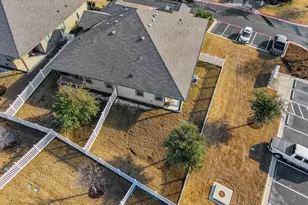 1701 Logan Dr, Round Rock, TX 78664 - Photo 23