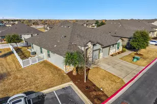 1701 Logan Dr, Round Rock, TX 78664 - Photo 25