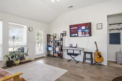 13701 Ronald Reagan Boulevard #6, Cedar Park, TX 78613 - Photo 7
