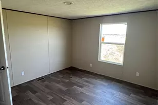 1875 Co Rd 273, Cameron, TX 76520 - Photo 21