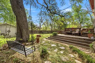 410 Cibilo St, Lockhart, TX 78644 - Photo 29