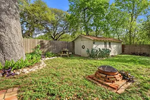 410 Cibilo St, Lockhart, TX 78644 - Photo 27