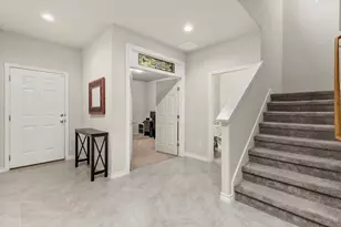 135 Mary Max Cir, San Marcos, TX 78666 - Photo 3