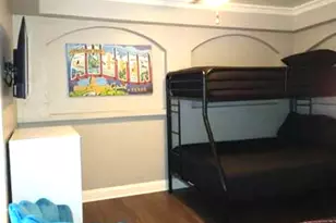 1915 Canterbury St, Austin, TX 78702 - Photo 9