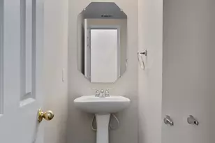 1454 David Curry Dr, Round Rock, TX 78664 - Photo 17