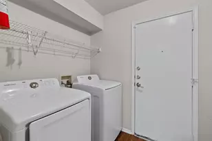 1454 David Curry Dr, Round Rock, TX 78664 - Photo 9