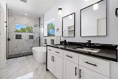 3013 Clark Avenue, Lago Vista, TX 78645 - Photo 17